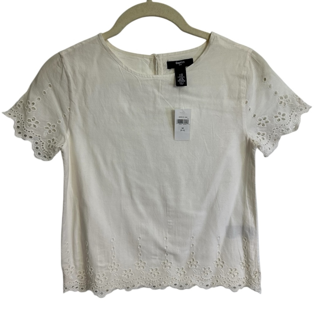 GAPkids White Eyelet Top, Size MEDIUM (8/9)‎